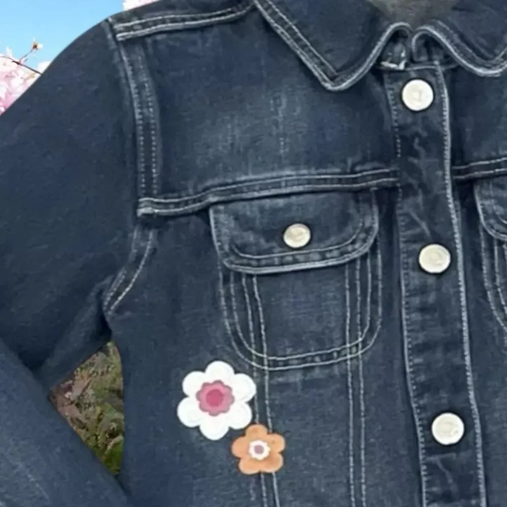 Gymboree Dark Blue Denim Jacket with Floral Accents Size Small 5 6